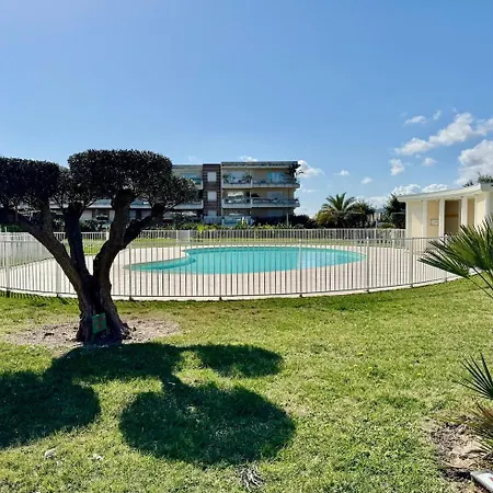 Elegant T2 En Rez-de-jardin - Piscine - Parking * 昂蒂布